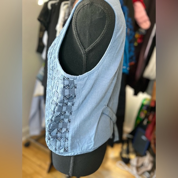 Vintage Koret City Blues Women's Denim Vest Sweater Blue Woven - Picture 5 of 5
